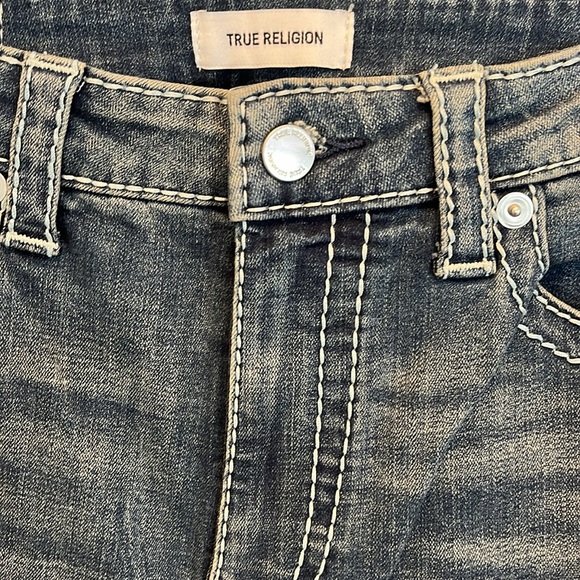 TRUE RELiGION - Picture 2 of 5